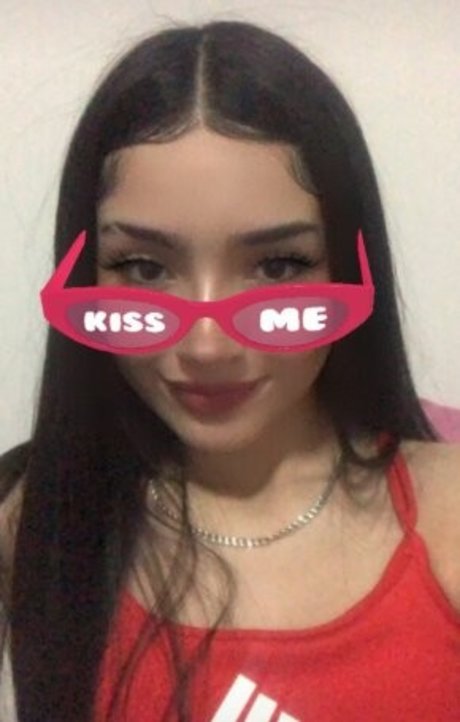 Flores Isabella98 onlyfans naked