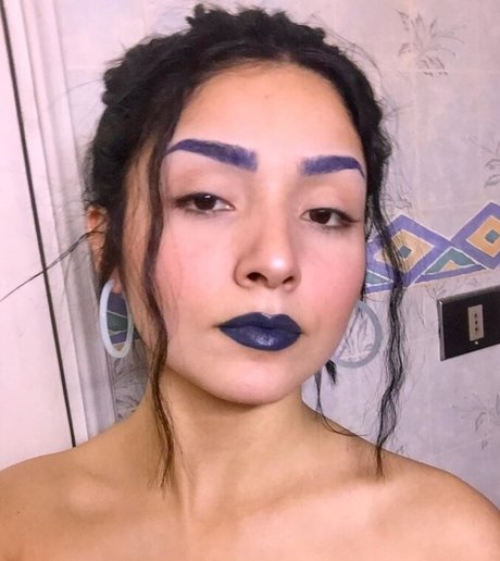 Flores Isabella98 onlyfans pics