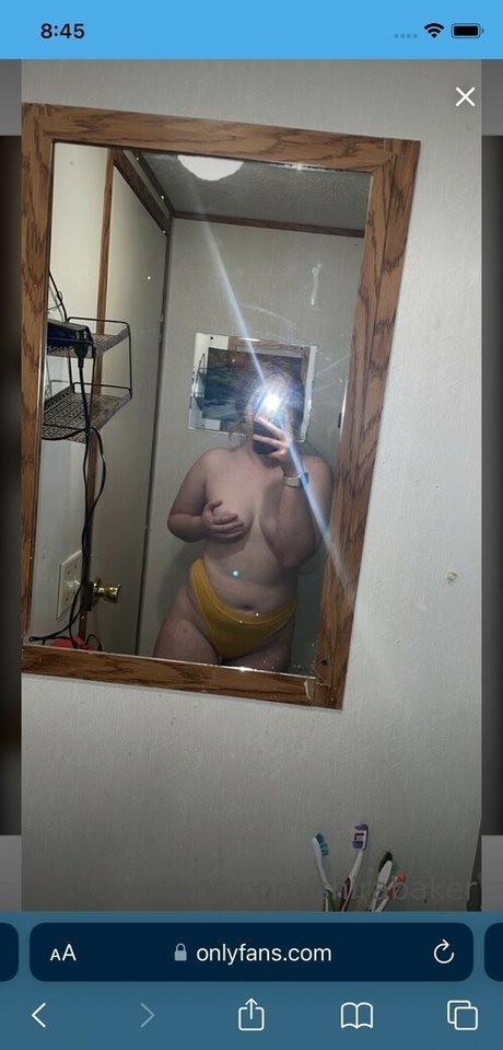 Shira Baker onlyfans striptease