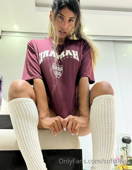 sofialeon leaked nude onlyfans