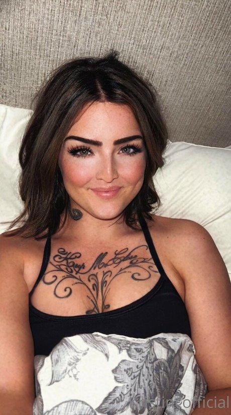 hoosierbbyyy onlyfans nsfw