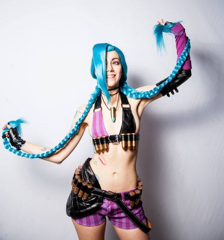 Shiroiaisu Anpan strip onlyfans