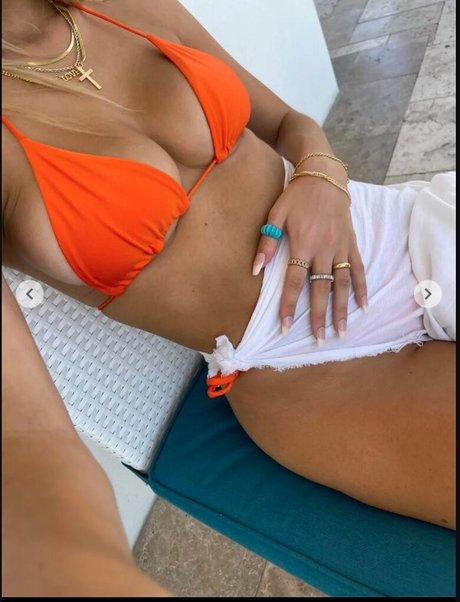 Courtney Antalek onlyfans nude pics