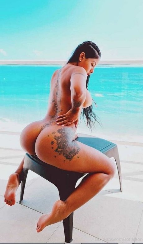 Sofia Leon naked only fans