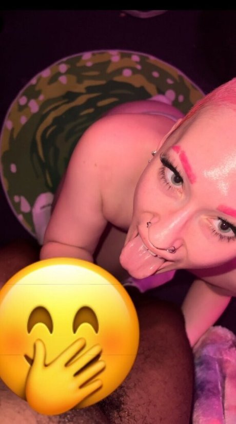 Ellie Summer onlyfans leaked pics