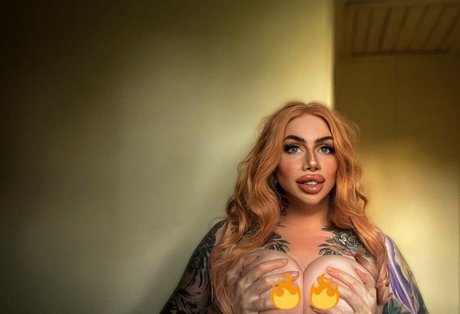 bluecollarbimbo onlyfans hot