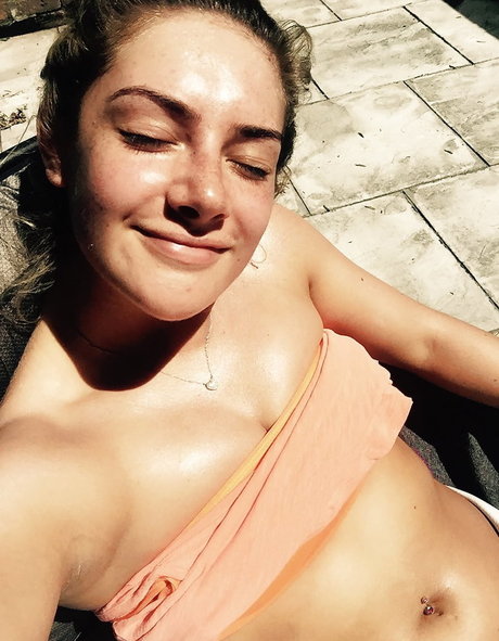 Isabel Hodgins onlyfans nsfw