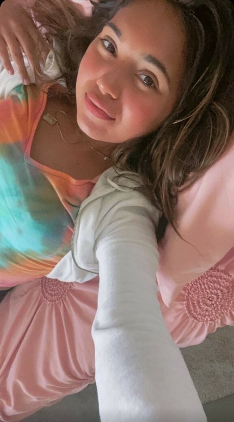 Shari G nude onlyfans