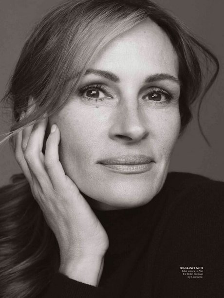 Julia Roberts Profile pic
