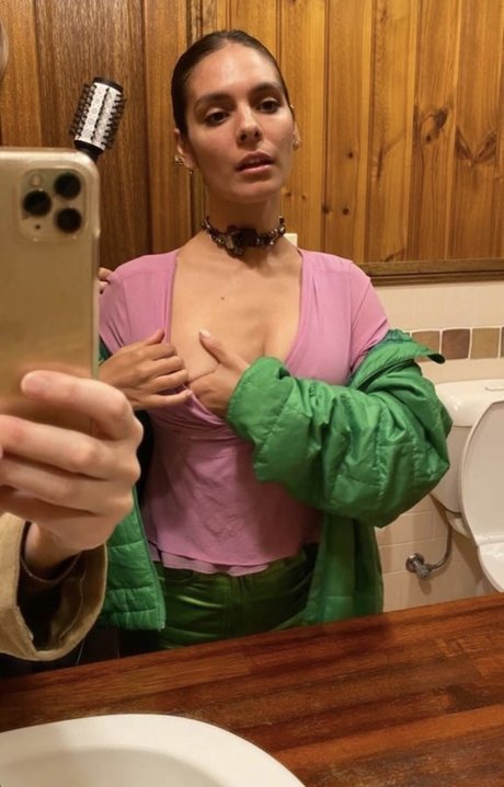 Caitlin Stasey onlyfans exposed