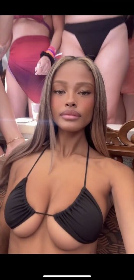 Vinetrria Vinetria new onlyfans leaks