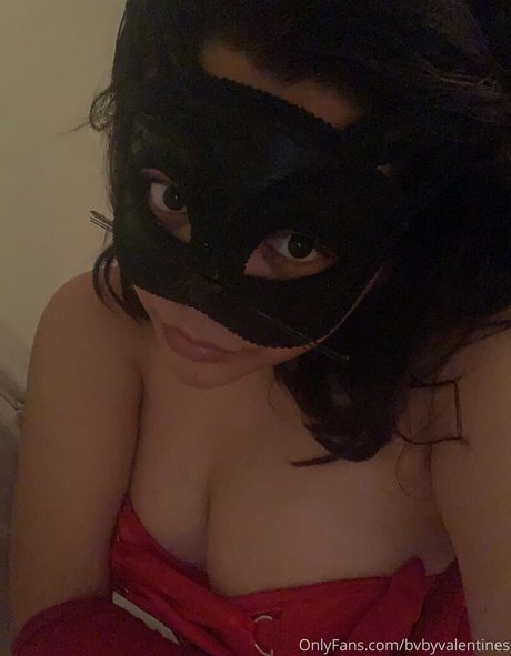 bvbyvalentines onlyfans nude