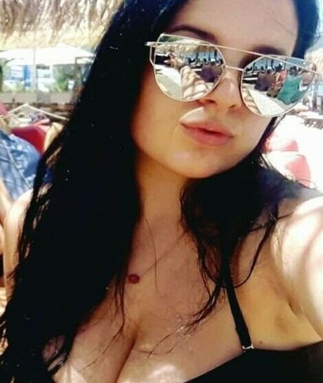 Theodwra Drinia only fans porn