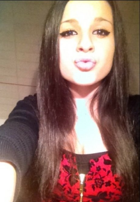 Theodwra Drinia onlyfans model