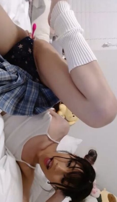 alexxkiing nude onlyfans pics