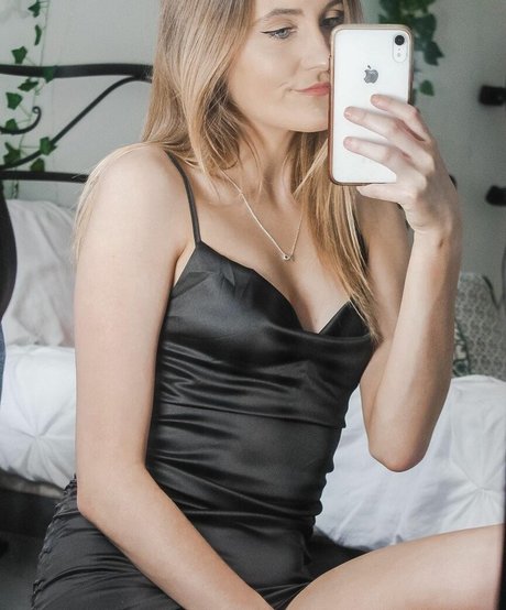 Ellierose Kelly onlyfans.