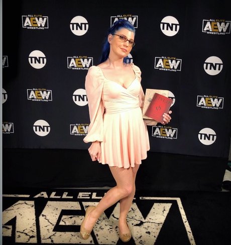 Leva Bates onlyfans nudes