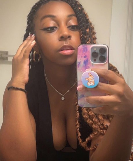 JazzyGunz on onlyfans