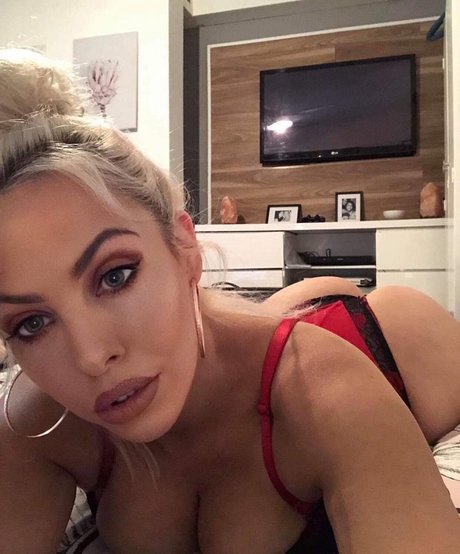 Evie Leana new onlyfans leaks