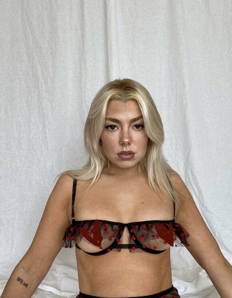 Beccajune onlyfans nude leaks