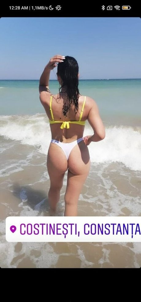 cristinutza18 onlyfans naked