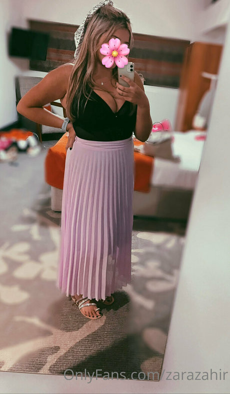 Zara Zahir onlyfans explicit content