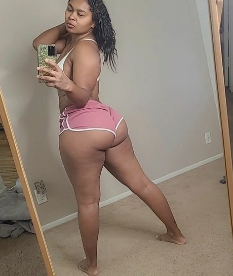 BigBootyGuhhhh naked onlyfans
