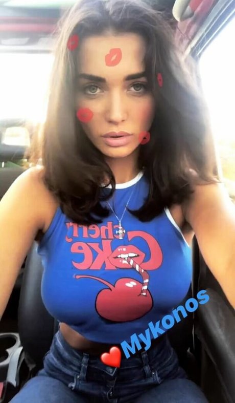 Amy Louise Jackson onlyfans.