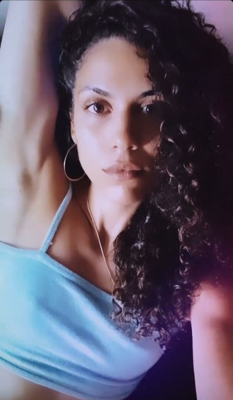 Andrea Sixtos onlyfans leaks