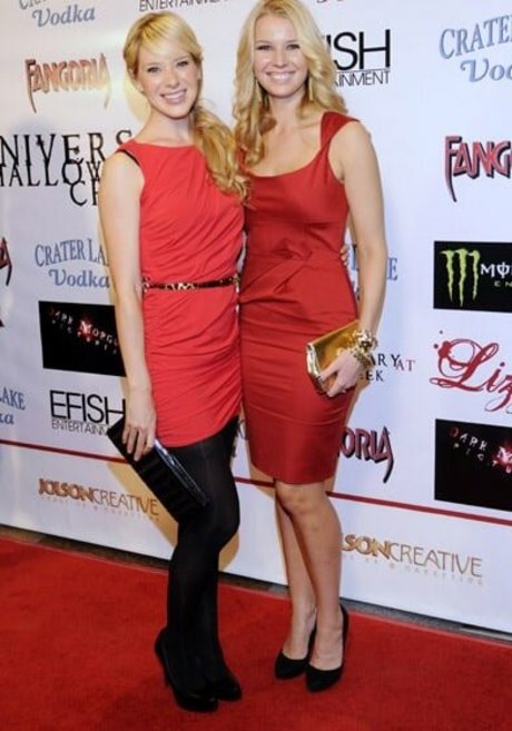 Annie Burgstede only fans pictures