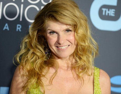 Connie Britton onlyfans leak ass