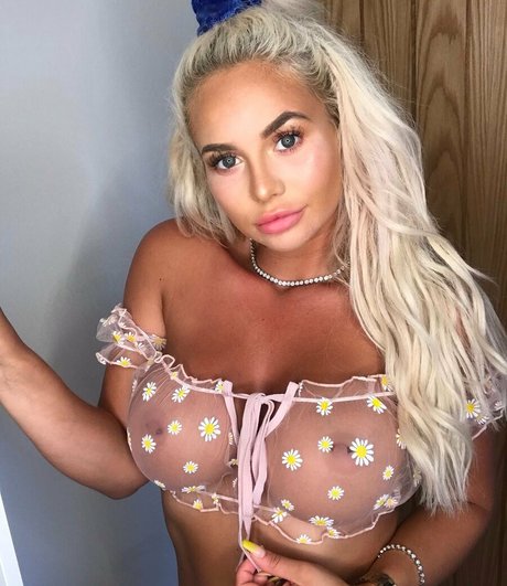 Pocket Rocket Meg onlyfans sex tape