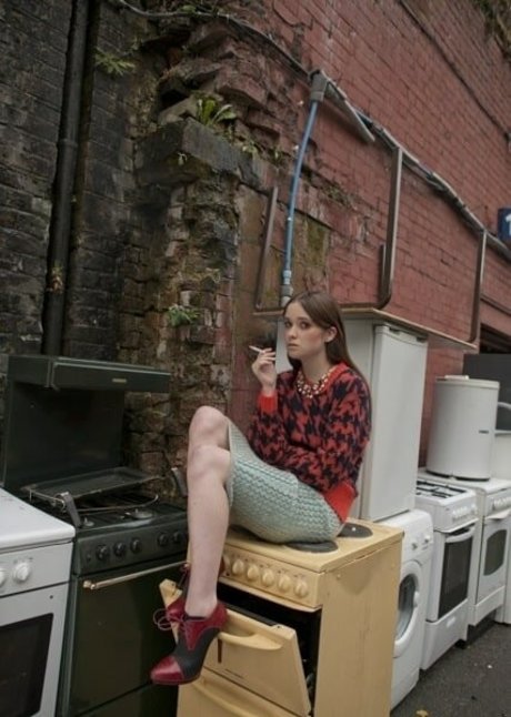 Alice Allegra Englert onlyfans leak