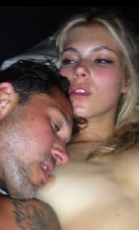 Allegra Carpenter nude onlyfans