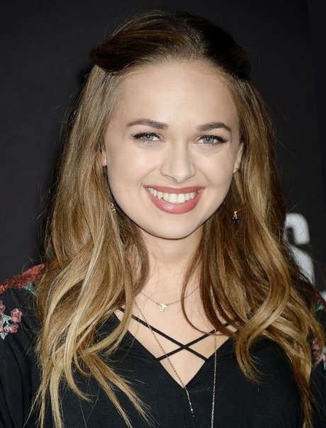 Alyssa Jirrels naked onlyfans