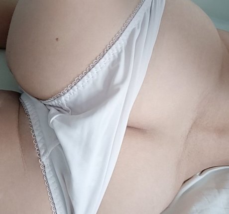 monoetitangee only fans naked