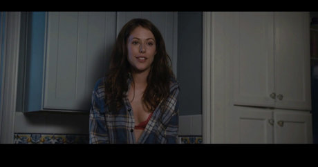 Amanda Crew free onlyfans