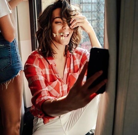 Alexis Gaube xxx onlyfans