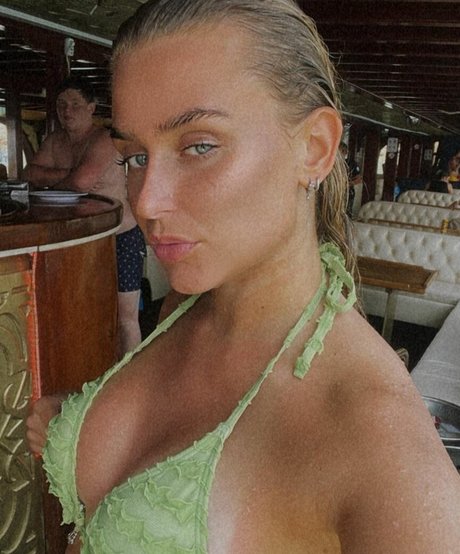 Olivia Fals only fans leaked