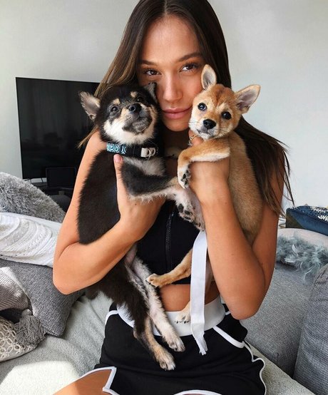 Alexis Rene Glabach onlyfans leaked pictures