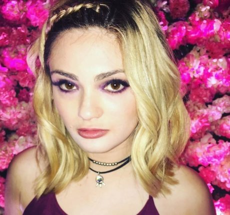 Alexis Raich onlyfans fuck