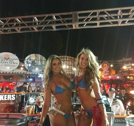 Karin Noelle onlyfans leakd