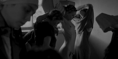 Embeth Davidtz nude onlyfans leaks