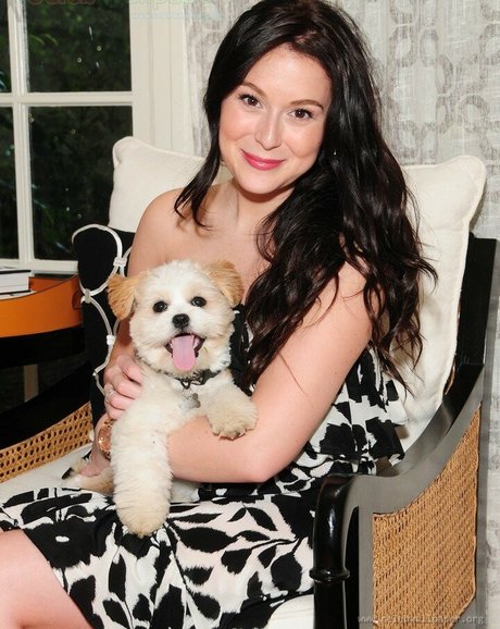 Alexa PenaVega onlyfans naked pics