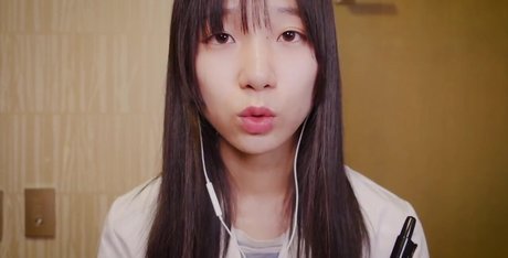 Latte ASMR onlyfans star