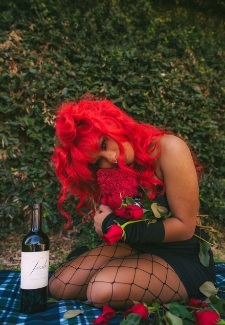 kieraplease onlyfans tits