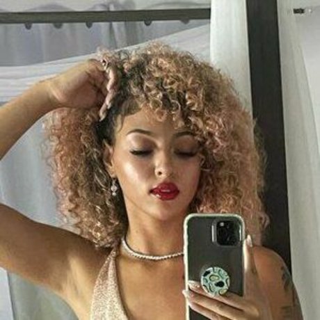 Vanessa Josey only fans content