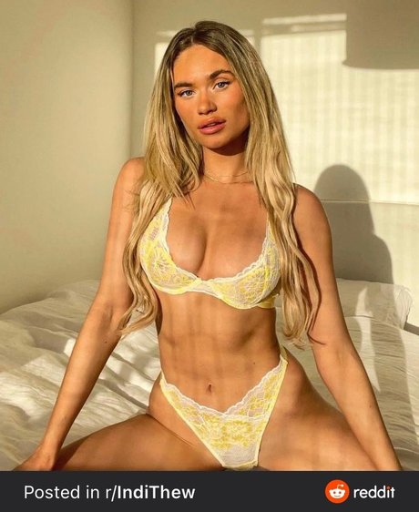 indithew_ onlyfans model images