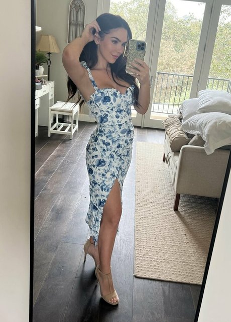 Briezy Brie onlyfans naked