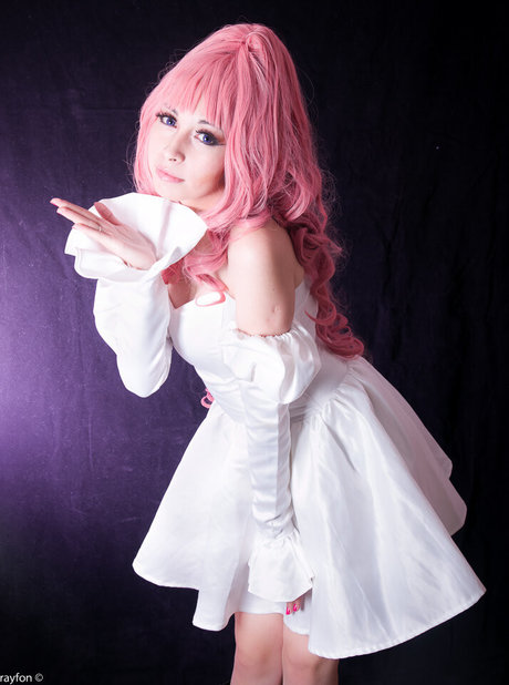 Akemii Blue onlyfans